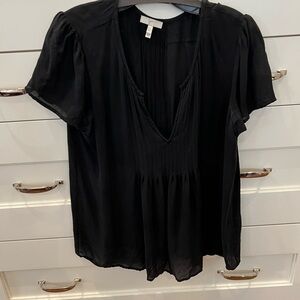 Women's Black V-Neck Top